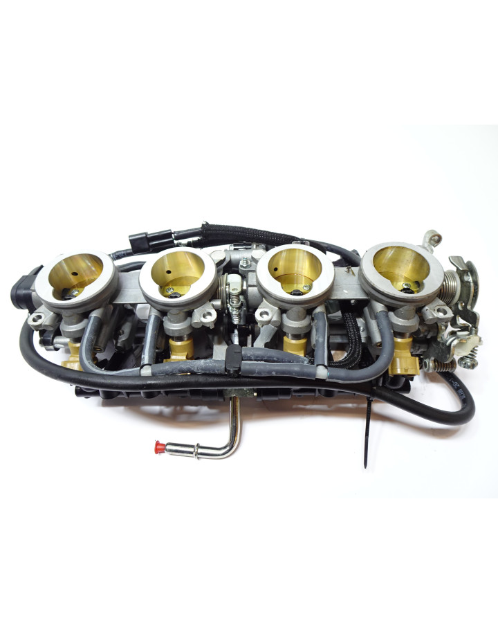 Kawasaki Z900, gasspjäll/insprut