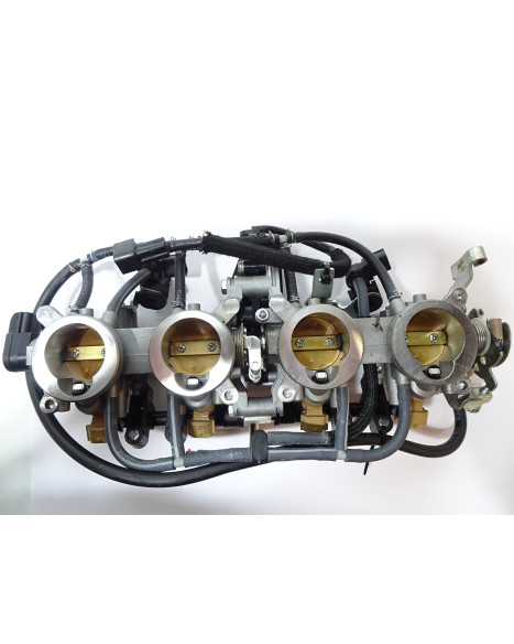 Kawasaki Z900, gasspjäll/insprut