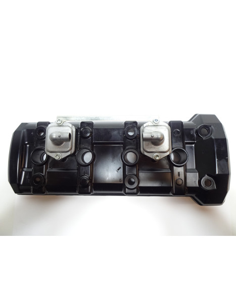 Kawasaki Z900, ventilkåpa