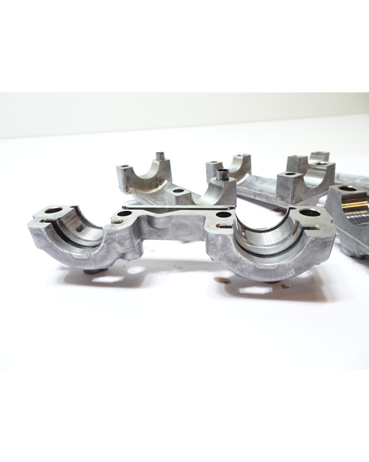 Kawasaki Z900, kamaxel överfall