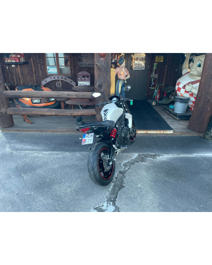 Kawasaki ER-6N SÅLD