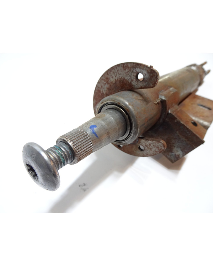 Bellier B8, rattstång