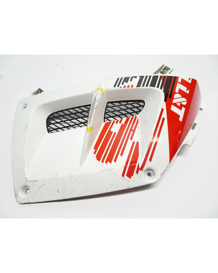 TGB Bullet, nedre sidokåpa fram vänster