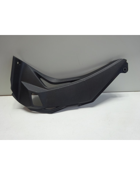 Kawasaki ZX10R, delkåpa inre vänster överkåpa