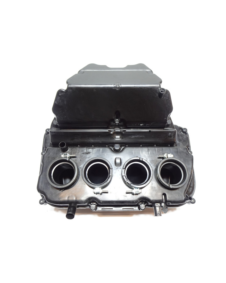 Kawasaki Z900, luftburk