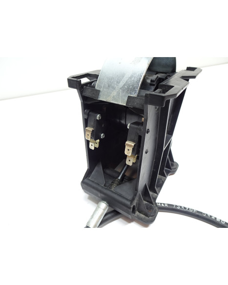 Bellier B8, växelspak