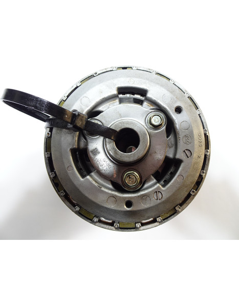 Kawasaki Z900, kopplingskorg komplett