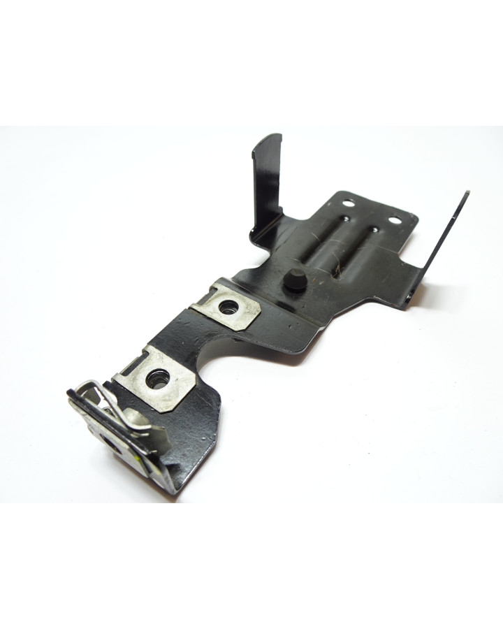 Derbi Senda/Aprilia SX50/Gilera SMT, fäste CDI/ECU