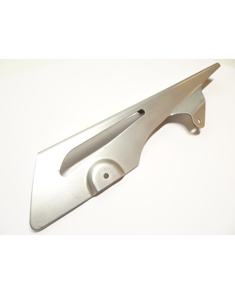 Yamaha YZF1000R Thunderace, kedjeskydd