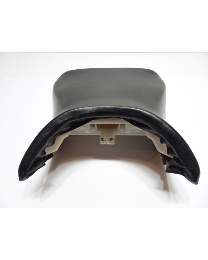 Yamaha YZF1000R Thunderace, sadel