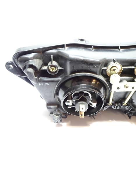 Yamaha YZF1000R Thunderace, framlykta