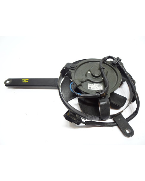 Yamaha YZF1000R Thunderace, kylarfläkt höger 2