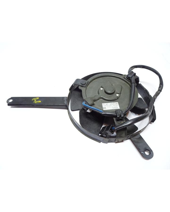 Yamaha YZF1000R Thunderace, kylarfläkt höger