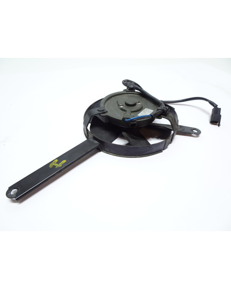 Yamaha YZF1000R Thunderace, kylarfläkt höger