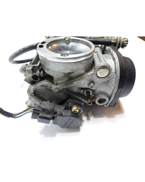 Yamaha YZF1000R Thunderace, förgasarbrygga