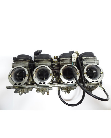 Yamaha YZF1000R Thunderace, förgasarbrygga