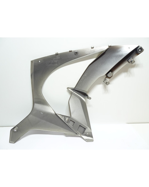 Kawasaki ZX-10R, sidokåpa vänster 2