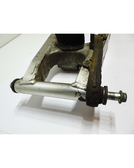 Suzuki DR650SE, sving