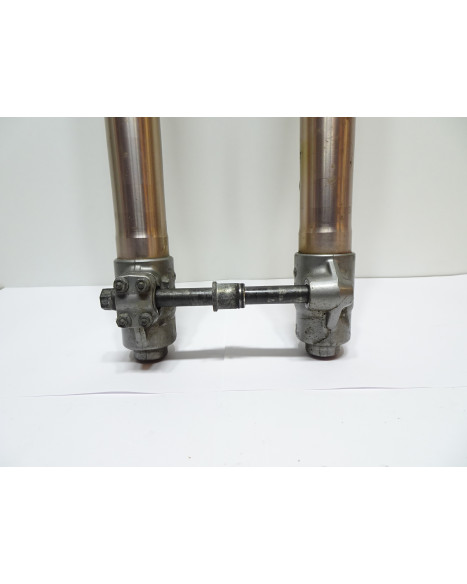 Suzuki DR650SE, framgaffel