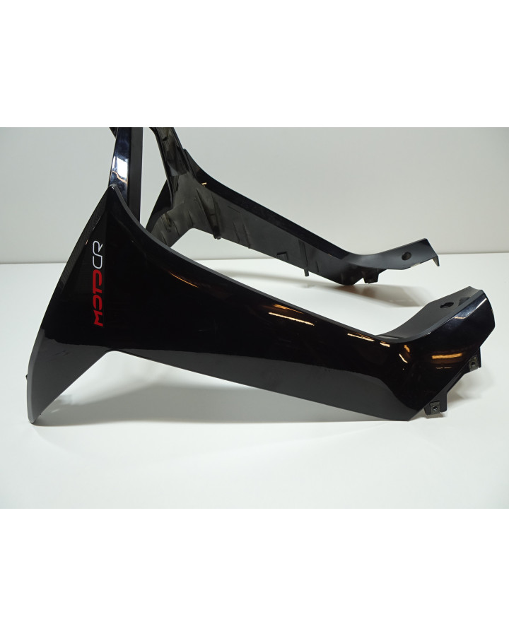 MotoCR Comet, nedre frontkåpa