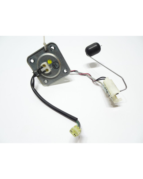 Honda CB1000R, bränslenivågivare