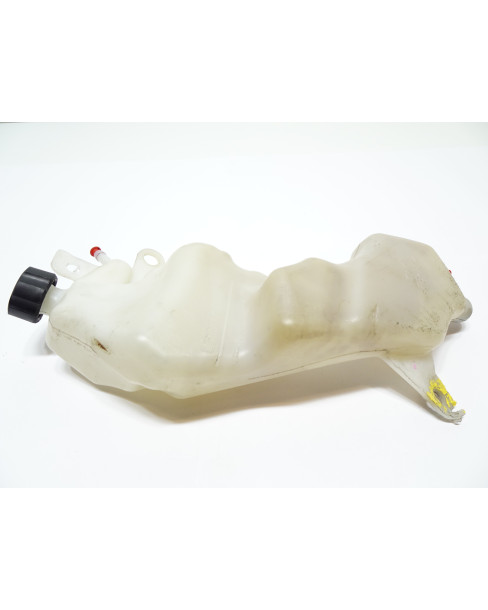 Honda CB1000R, expansionskärl 2