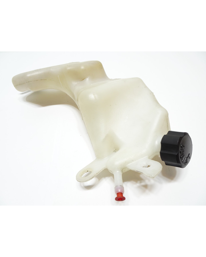 Honda CB1000R, expansionskärl