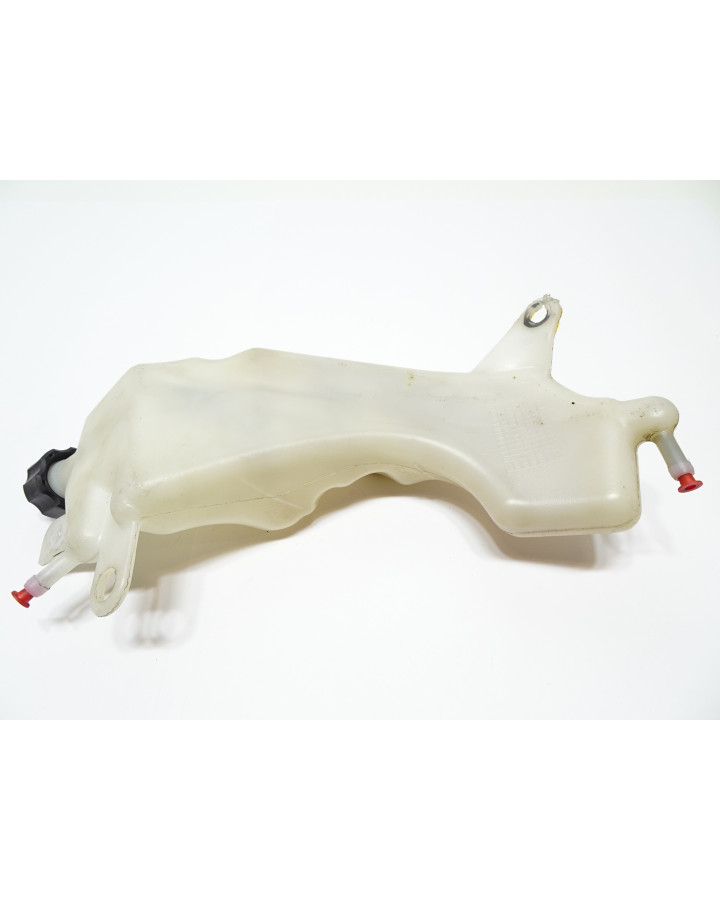 Honda CB1000R, expansionskärl