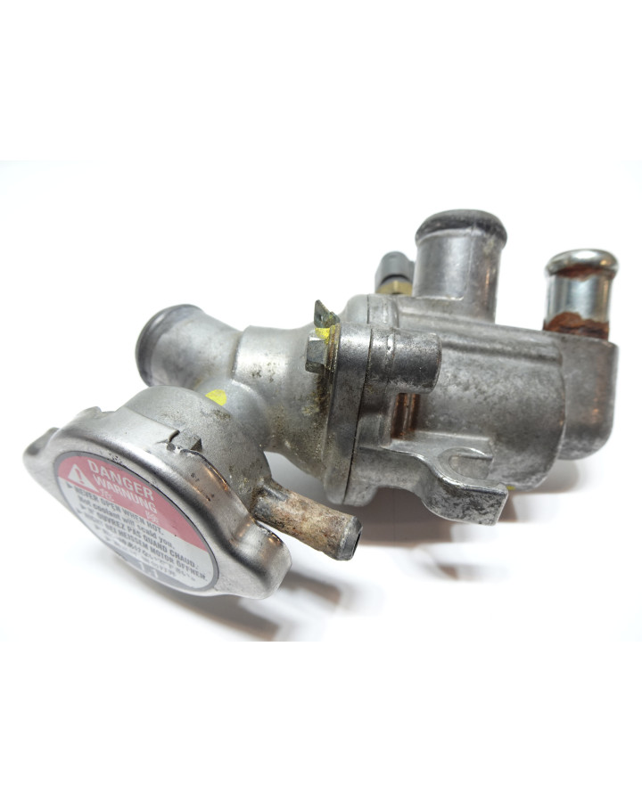 Honda CB1000R, termostathus