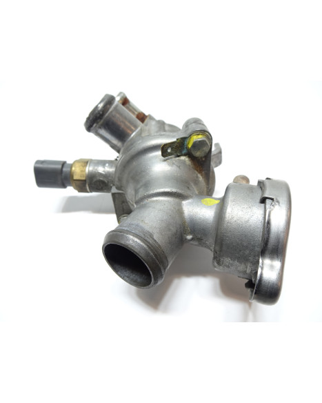 Honda CB1000R, termostathus