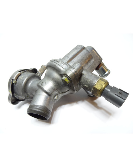 Honda CB1000R, termostathus