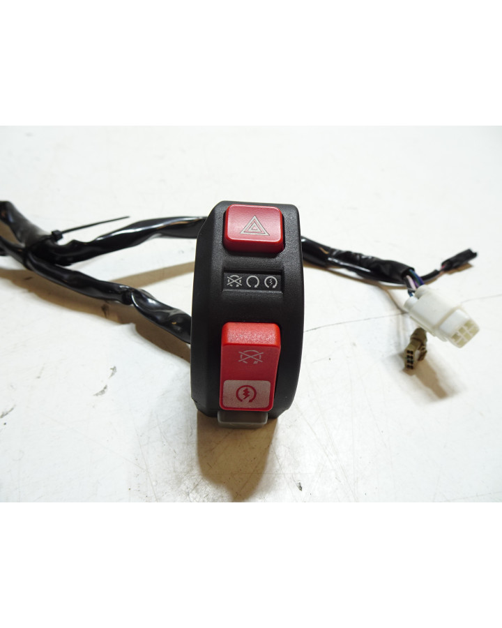 KTM 1290 Super Duke GT, omkopplare höger