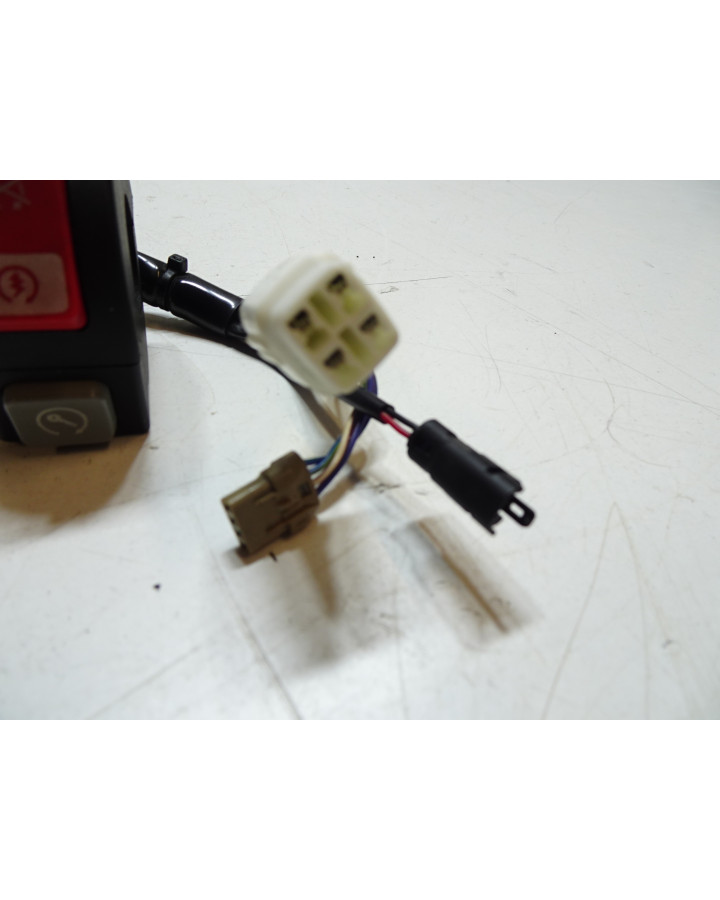 KTM 1290 Super Duke GT, omkopplare höger