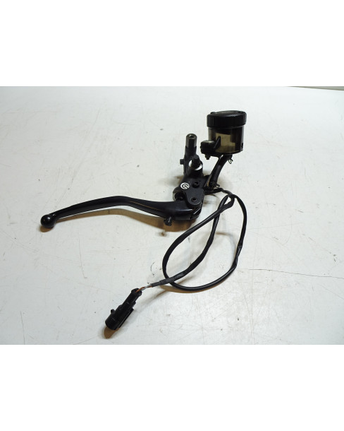 KTM 1290 Super Duke GT, bromscylinder fram 2