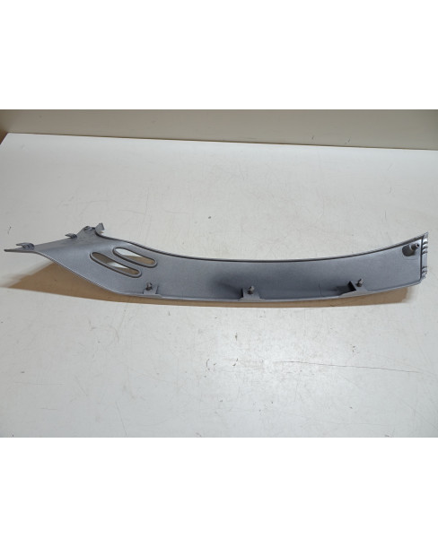 Vespa GT 125/200, sidokåpa vänster 2