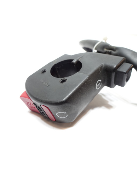 Honda CB1000R, omkopplare höger