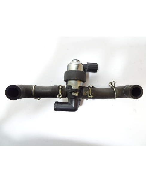 Honda CB1000R, luftsolenoid 2