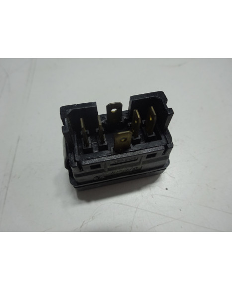 Ligier JS RC/Microcar F8C, strömbrytare fönsterhiss