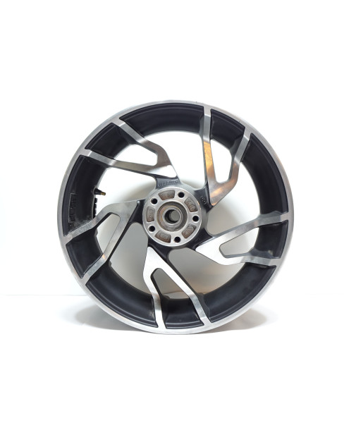 Harley-Davidson Sport Glide, bakfälg 2