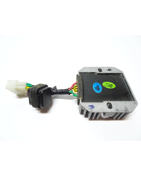 Vespa Primavera, voltregulator 2