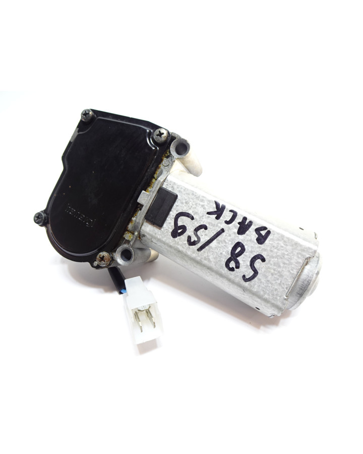 Aixam S8/S9, torkarmotor bak