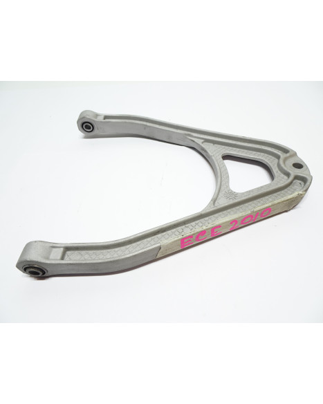 Grecav EKE/Sonique, bärarm vänster fram