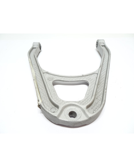 Grecav EKE/Sonique, bärarm vänster fram