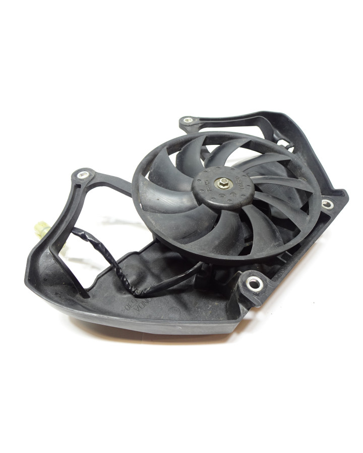 Honda CB1000R, kylarfläkt