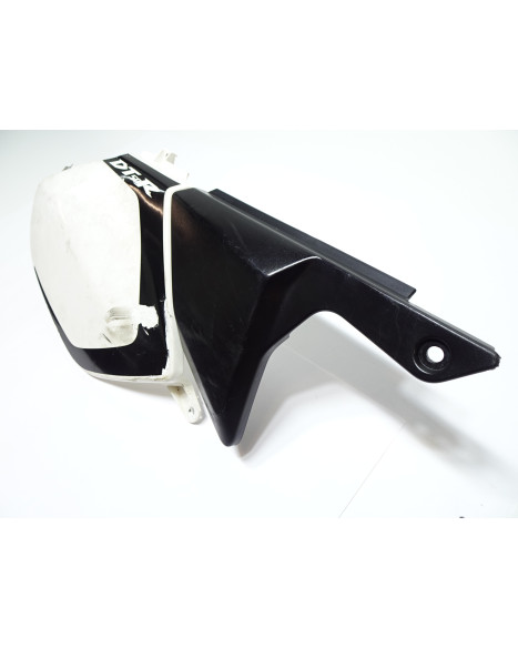 Yamaha DT50R, bakre sidokåpa höger