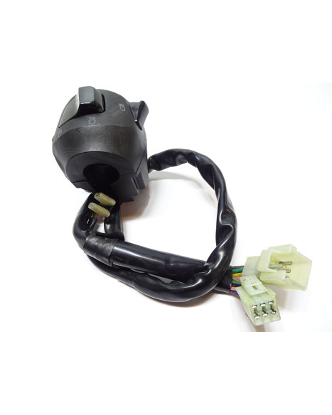 Yamaha X-Max 250, omkopplare vänster