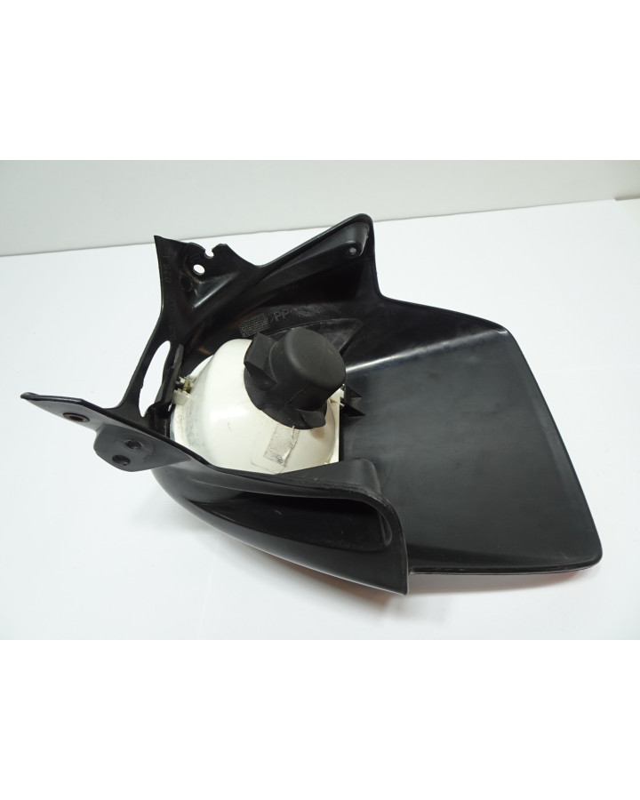 Derbi Senda, frontkåpa med lykta