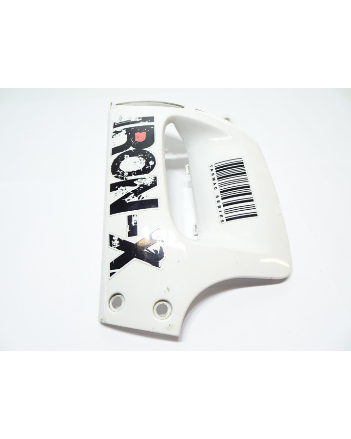 Peugeot Speedfight 2, nedre sidokåpa fram vänster