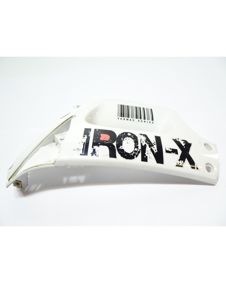 Peugeot Speedfight 2, nedre sidokåpa fram vänster