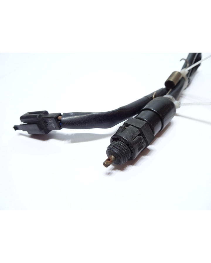 Triumph Daytona 675, bromsljuskontakt bak